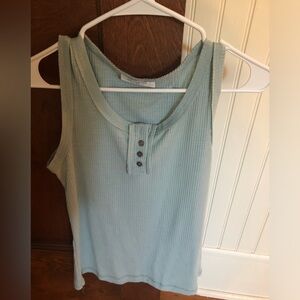 Zenana Outfitters Blue Fitted Sleeveless Tank Top